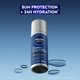 thumbnail image 2 of Crema hidratante NIVEA MEN Age Defense SPF 30, botella de 50 ml, 2 of 9