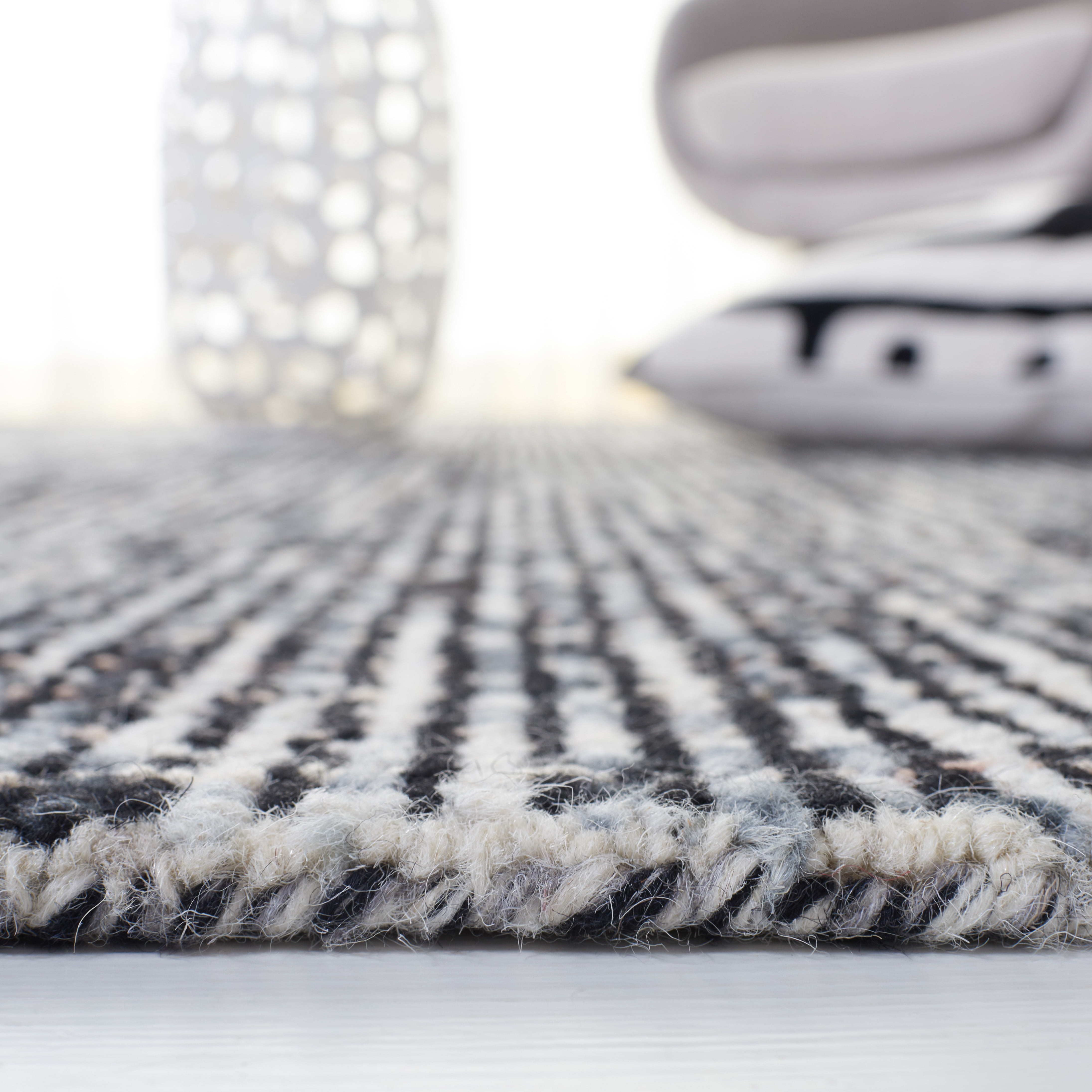 Safavieh Abstract Delia Distressed Wool Area Rug, Black/Gray, 3' x 5'