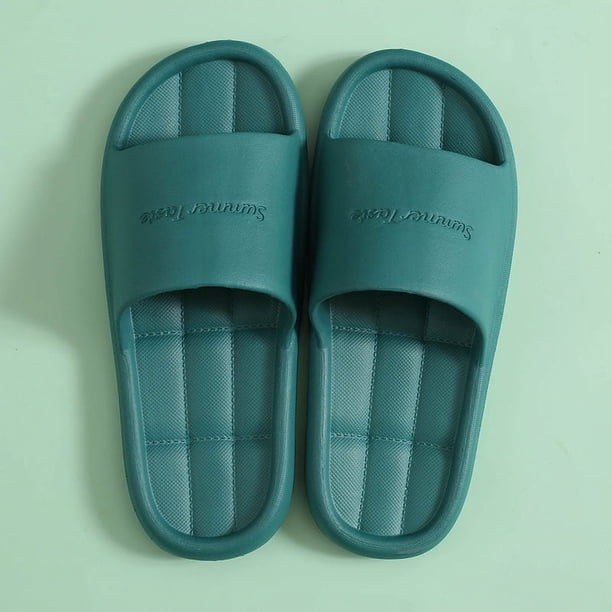Sandalias y pantuflas de baño de verano para mujer, pantuflas antideslizantes para baño interior, pantuflas de suela suave de verano para hombre