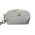 thumbnail image 4 of Monedero Unisex Steve Madden con Tarjetero y muñequera Beige, 4 of 7