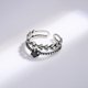 thumbnail image 5 of Anillo de moda para hombre y mujer, anillo abierto ajustable, anillo de tendencia vintage, anillos hechos de plástico, 5 of 5