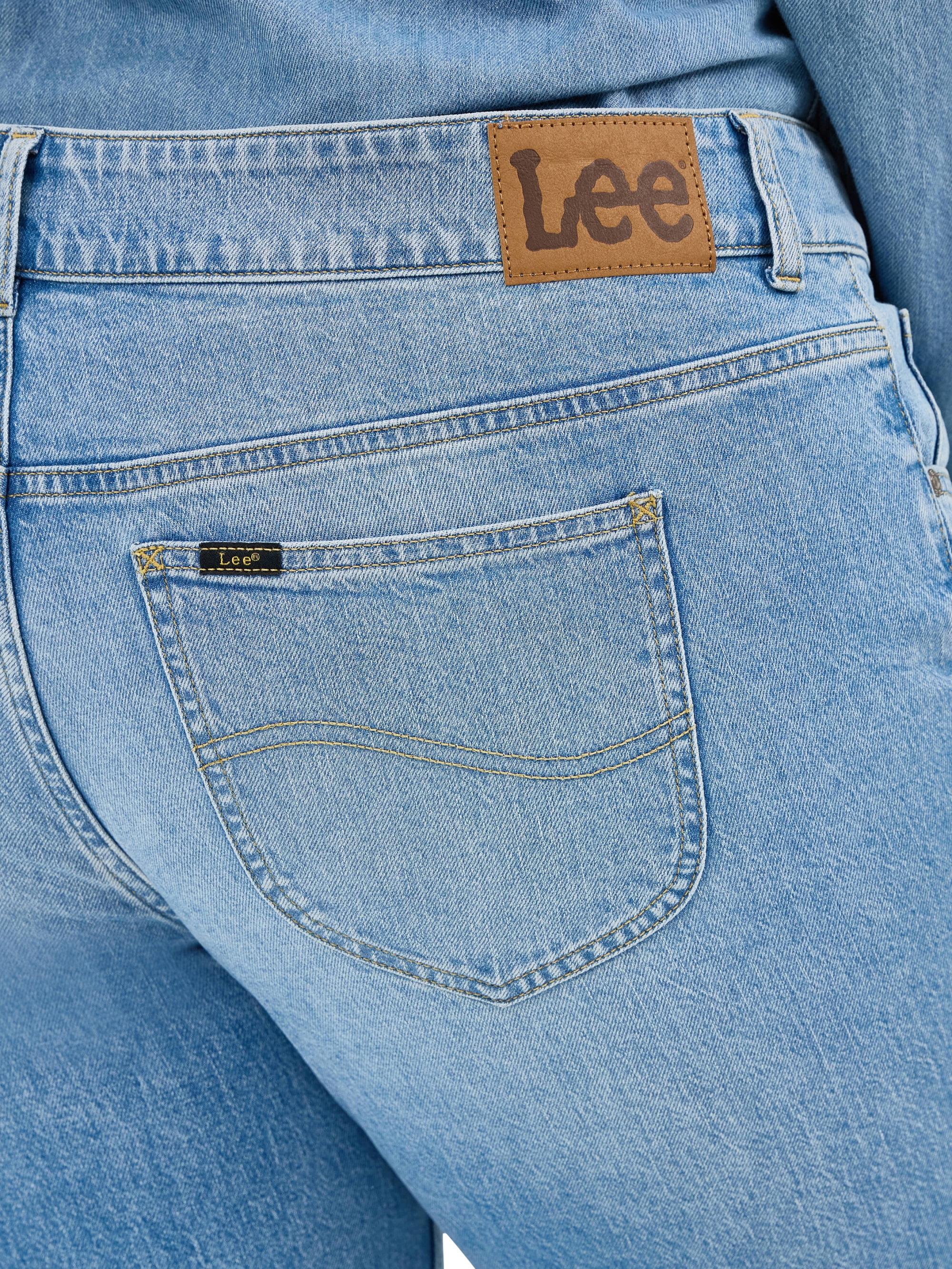 Lee® Women's and Plus Legendary Straight Crop