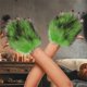 thumbnail image 1 of Guantes de disfraces de Halloween | Accesorios de cosplay de pelo largo con forma de garra y medio dedo | Poliéster suave y transpirable | Ajuste elástico | Cielo Negro Azul Café Gris Verde, 1 of 6