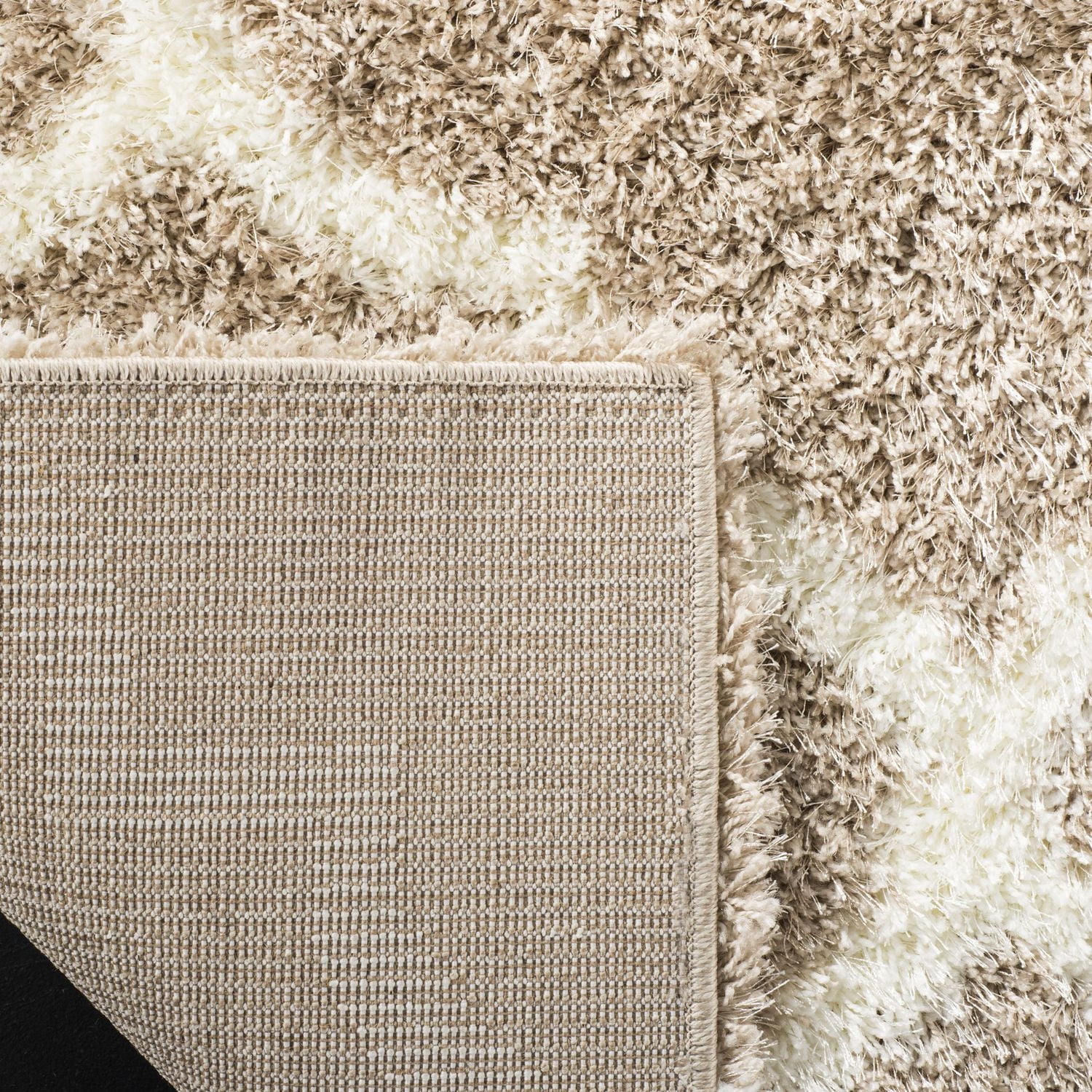 Safavieh Montreal Lennart Geometric Shag Area Rug