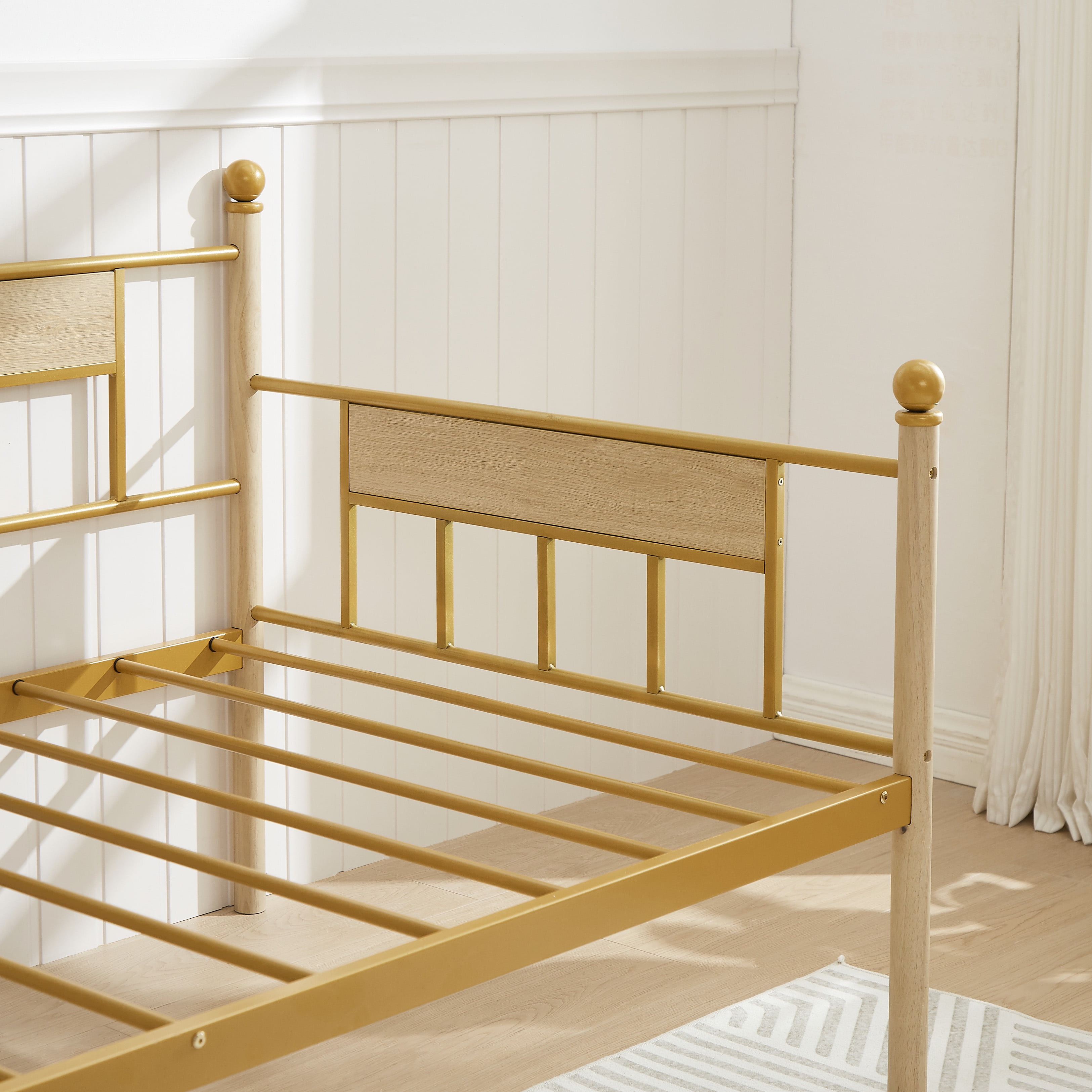 PORKISS Daybed, Steel & Wood Daybed with Trundle and Metal Frame, Modern Sofa Bed with Twin Size Frame for Bedroom, Apartment, and Living Room, Natural & Golden