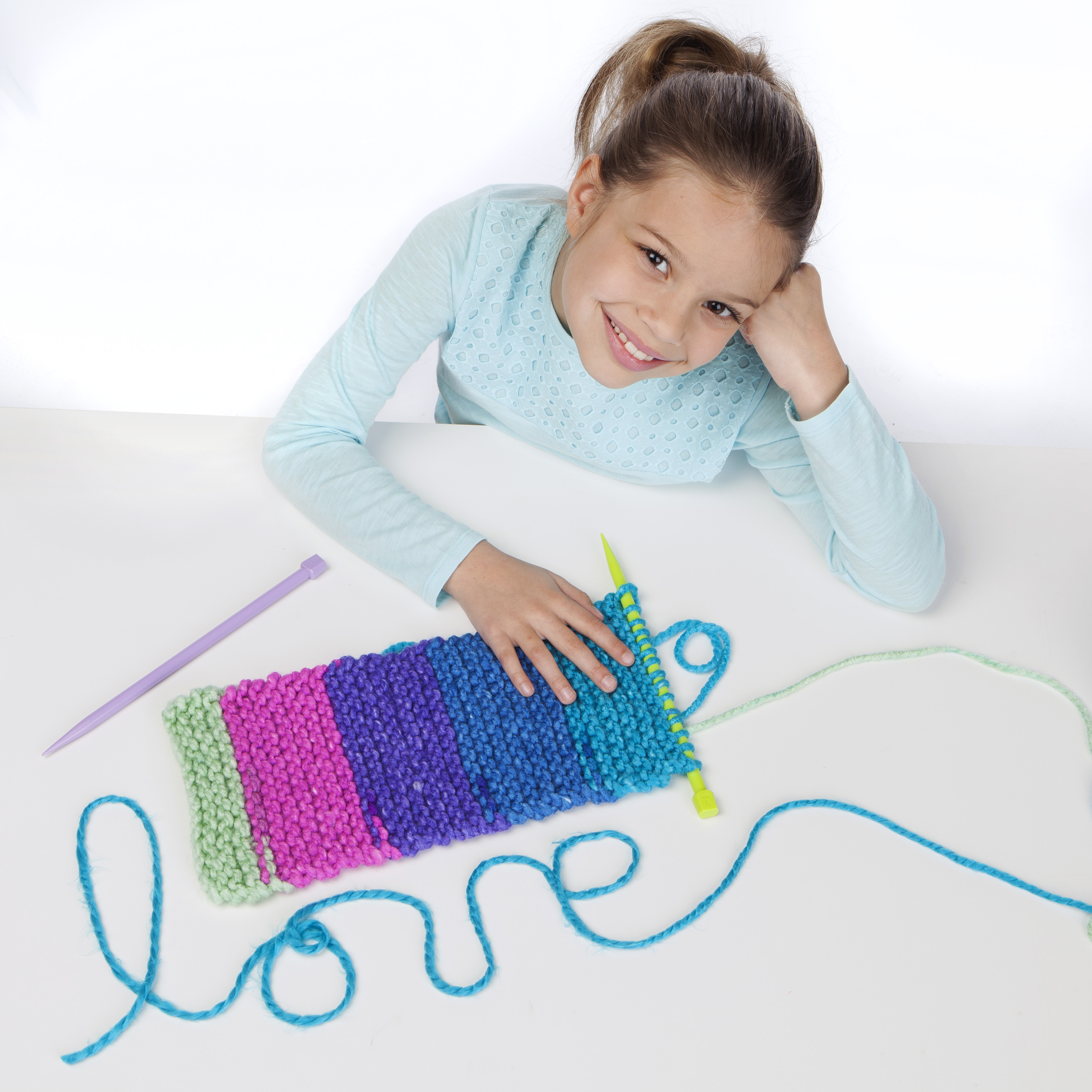 Creativity for Kids Learn to Knit Pocket Scarf Kit photo 5