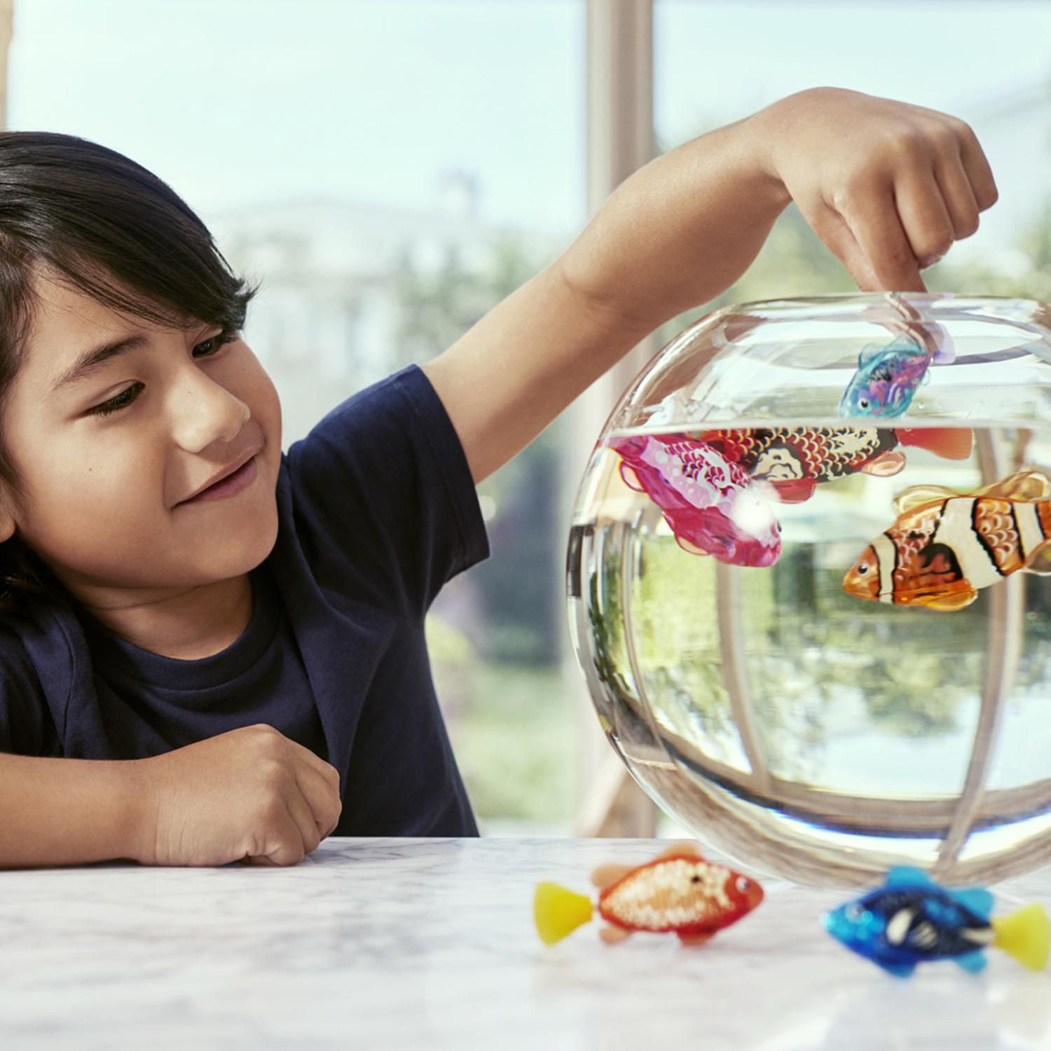 Robo Fish Series 3 Robotic Swimming Fish by ZURU