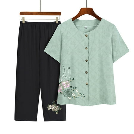 

Lounge Sets for Women Summer Casual Short Sleeve Tops with Full Length/Capri Pants Ladies Vacation Outfits Pajamas Sets