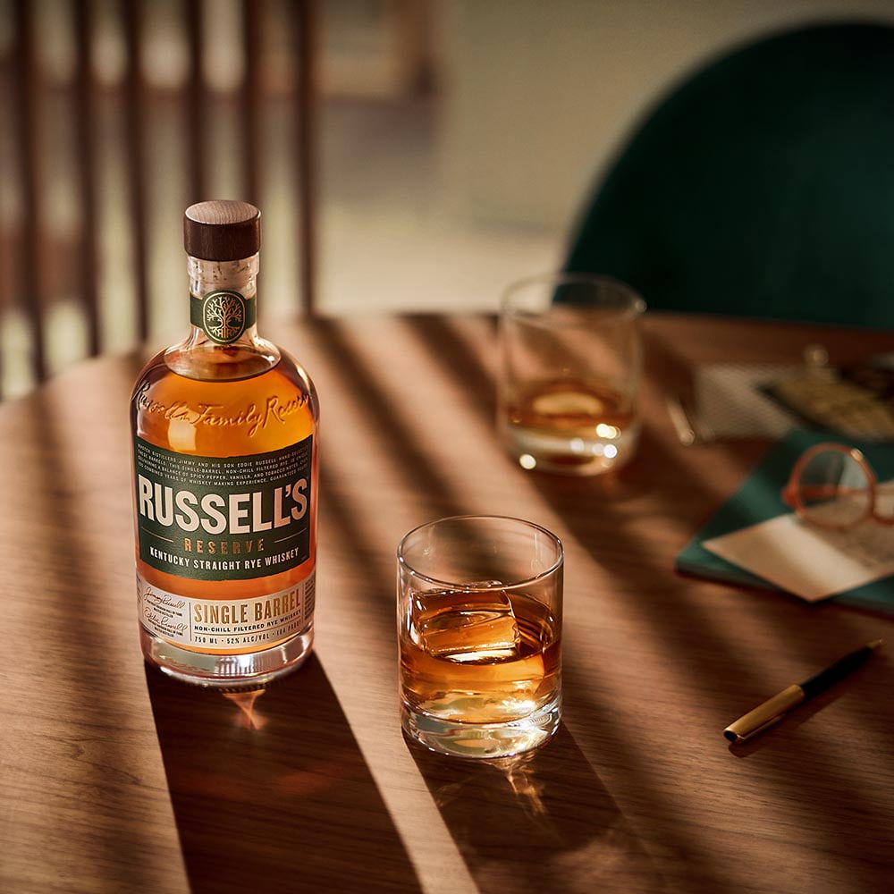 ラッセルズリザーブ RYE 750ml 52% Russells Reserve Singel Barrel Rye 750ml - Walmart.com