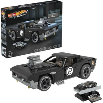 Hot Wheels FAO Schwarz 160th Anniversary 1:64 Scale Gold Deco