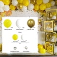 thumbnail image 3 of Juego de guirnaldas con forma de arco para fiestas, 112 unidades, látex dorado y amarillo, 3 of 4