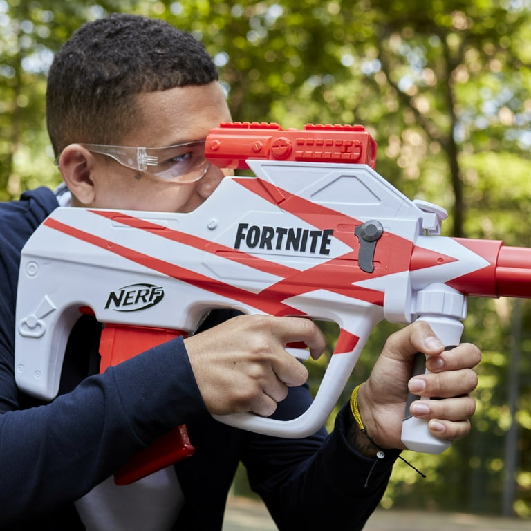 Nerf Fortnite Motorized Blaster with Fortnite Converge Wrap with