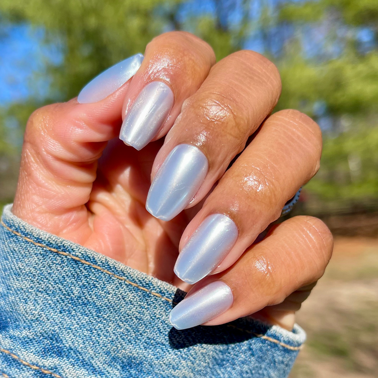 Olive & June Instant Mani Medium Coffin Press-On Nails, Blue