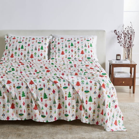 Great Bay Home Ultra-Soft Printed Microfiber Sheet Set (Full, Twinkling Ornaments)