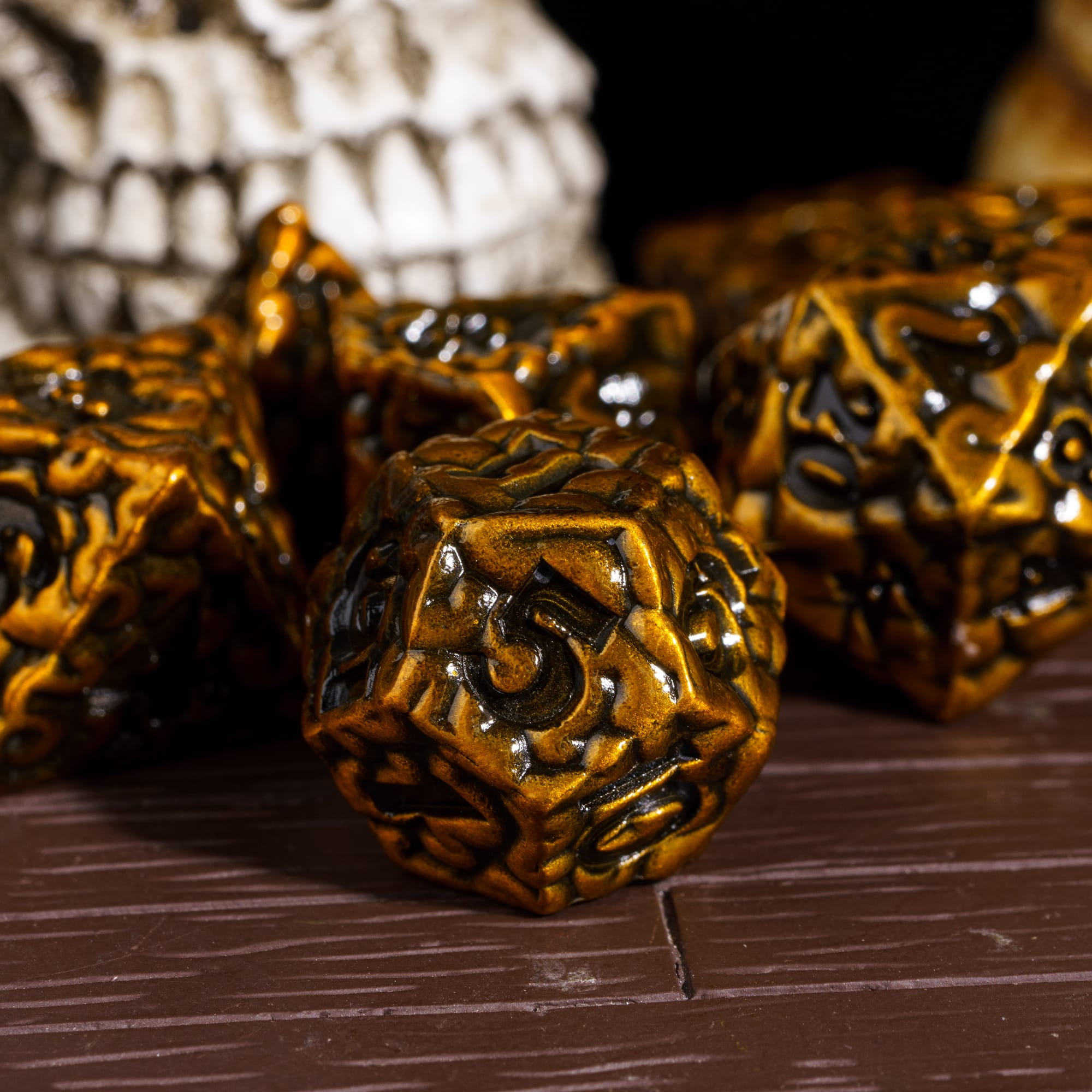 Cusdie 7-Die Metal DND Dice Set, Brain-patterned Metal Polyhedral D&D Dice Set for DND Dungeons and Dragons TTRPG Role Playing Games