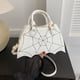 thumbnail image 4 of Bolso bandolera informal de cuero con diseño de murciélagos divertidos de Halloween, bolso de hombro con cadena de PU, 4 of 6