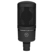 Focusrite Scarlett Solo 4th Gen USB Audio Interface with Software Suite, Bundle Cardioid Condenser Microphone and Broadcast Arm with Internal Springs and Integrated XLR Cables & Pop Filter (5 Items)