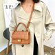 thumbnail image 5 of Los bolsos de cuero sintéticos son retro y simples, adecuados para citas de fiesta y bolsos de hombro para desplazamientos diarios.Marrón oscuro, 5 of 5