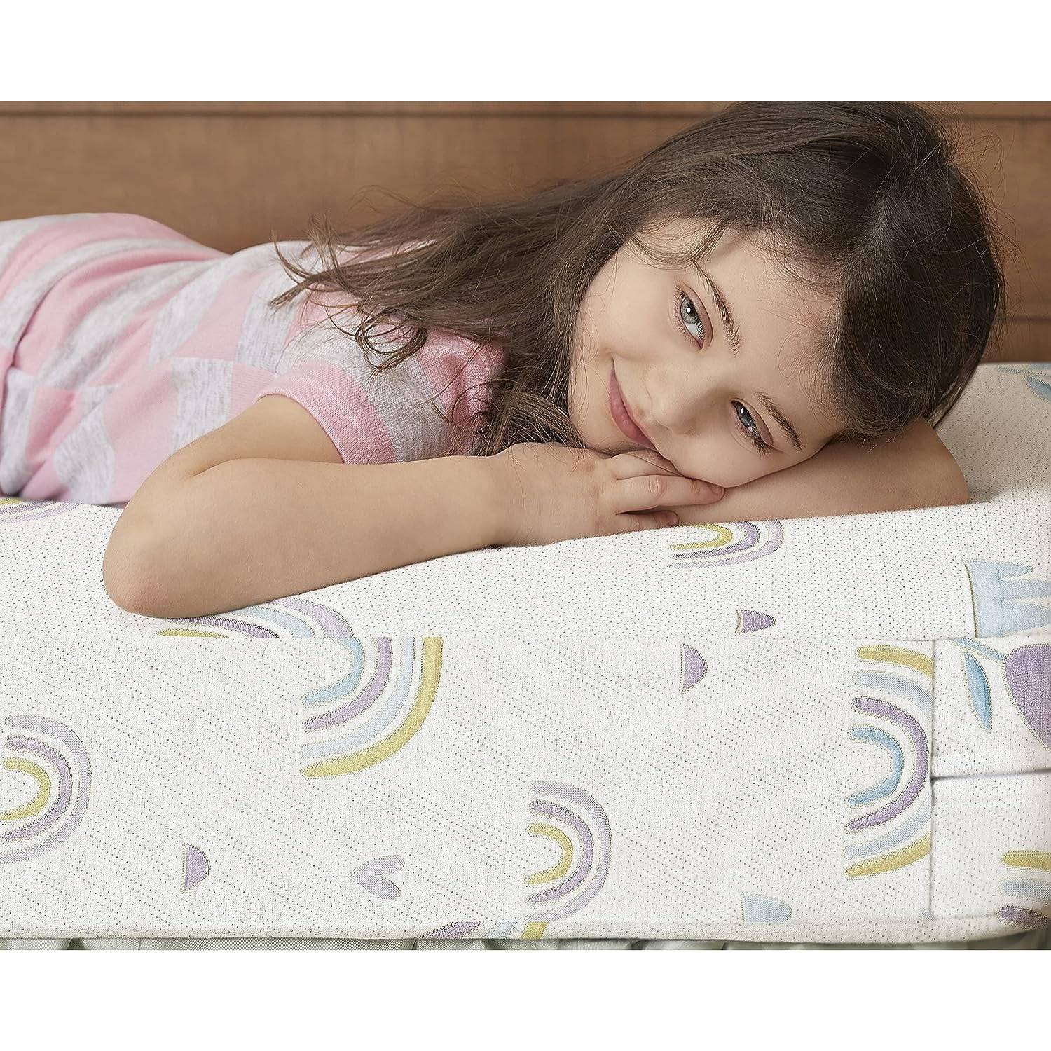 Dream On Me Over the Rainbow Crib and Toddler Mattress
