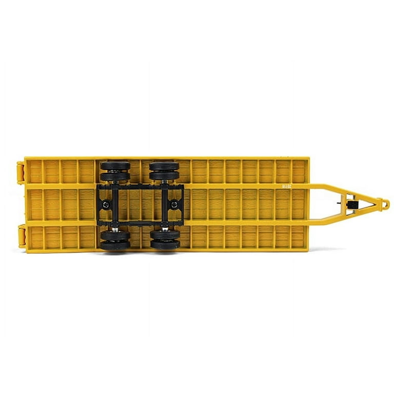 Beavertail Trailer Yellow 1/50 Diecast Model by First Gear