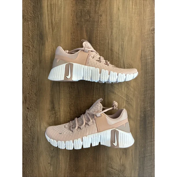 Nike Women's Sizes 7-9 Free Metcon 5 Pink Oxford Gym Training Shoes DV3950-600