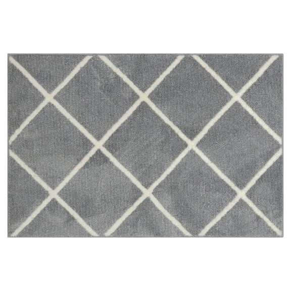 Mainstays Diamond Plush Grey Indoor 30" x 45" Accent Rug