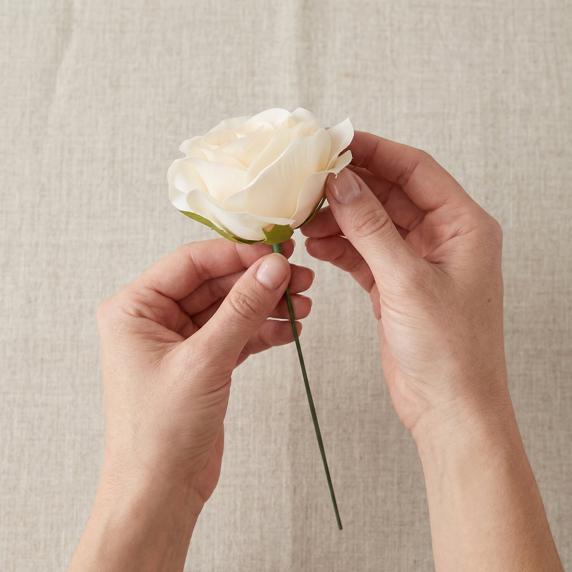 Unique Bargains Mini Craft Artificial Silk Roses Detachable Head Bouquet Gold 5.9 in