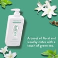 thumbnail image 2 of Gel de baño Native Lily Milk & White Sage, 532 ml, sin sulfatos, 2 of 5