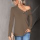thumbnail image 4 of Top de manga larga con cuello en V, decoración de botones de color sólido, top informal de gofre para mujer para otoño invierno caqui M, 4 of 7