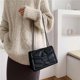 thumbnail image 4 of Bandolera de cuero para mujer Yinane cartera con hebilla portatarjetas gran capacidad correa desmontable Negro, 4 of 8