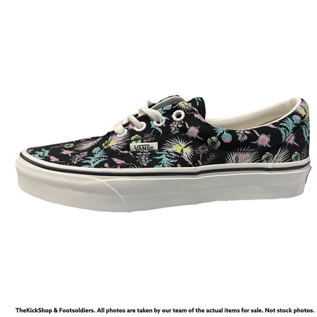 

VN0A54F13VD1 VAN Era Paradise Floral (Black) Men Size 4 | Women Size 5.5