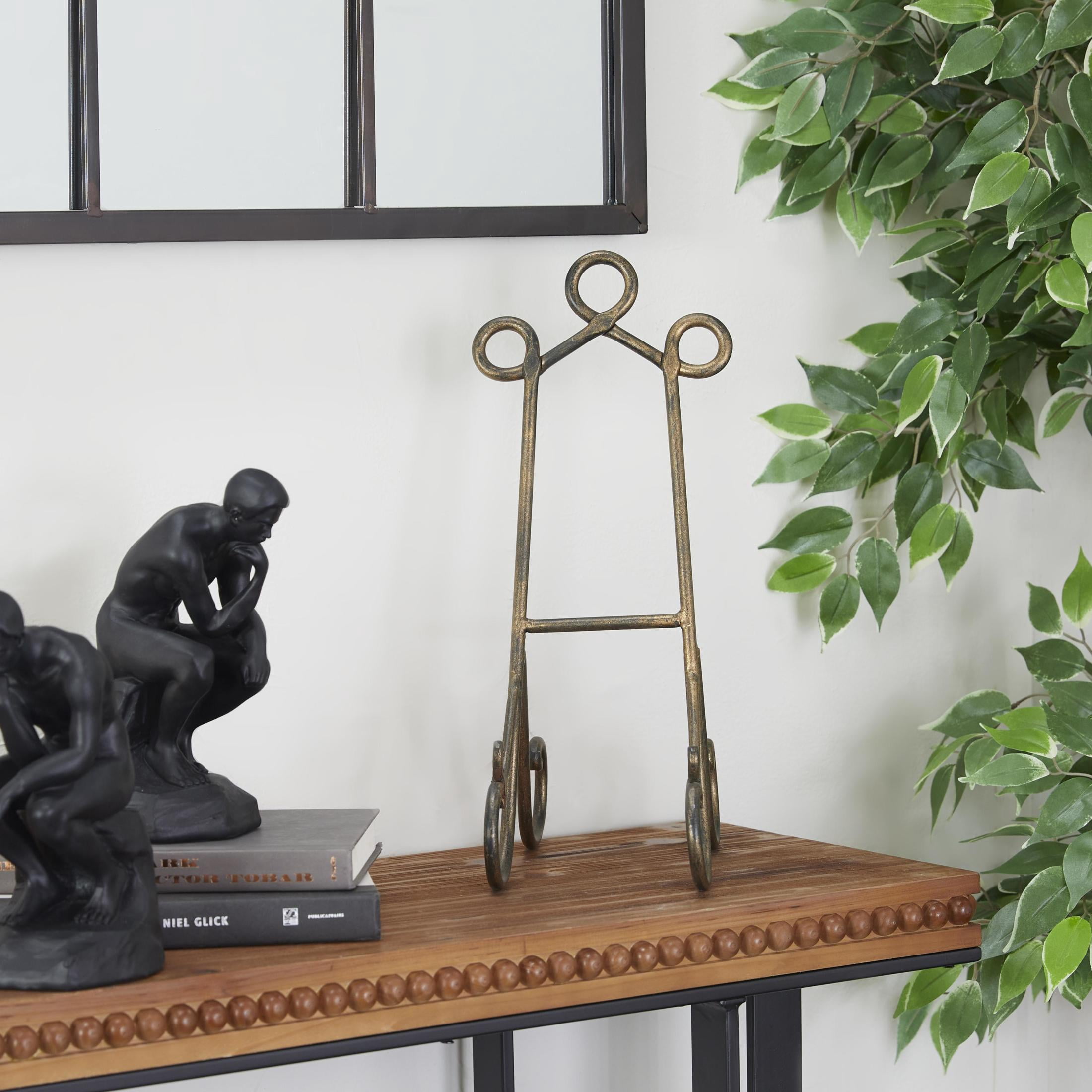 DecMode Iron Rustic Traditional Easel 7"W x 16"H, Features Looped Top Design and Curved Base