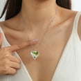 thumbnail image 2 of Juwaliy Collar de Corazón para Mujer para Madre Hija Hermana Dije de Piedra de Nacimiento de Peridoto Verde de Plata Esterlina 925 Joyería Regalo de Navidad Agosto Cumpleaños Día de la Madre, 2 of 7
