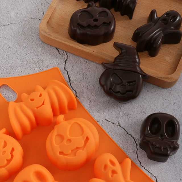 Halloween Silicone Mold Cake Chocolate Mold Baking Tool Mould Practical for DIY Puddings Candies Chocolates Bat Pattern