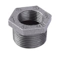 thumbnail image 1 of Buje hexagonal BK Products de 2,54 cm MPT x 1,91 cm de diámetro. Hierro FPT, 1 of 2