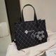 thumbnail image 1 of Bolsa Bolsos cruzados a la moda bolsos de hombro con asa superior para mujer con flores a cuadros (negro) Likrtyny Para Estrenar, 1 of 9