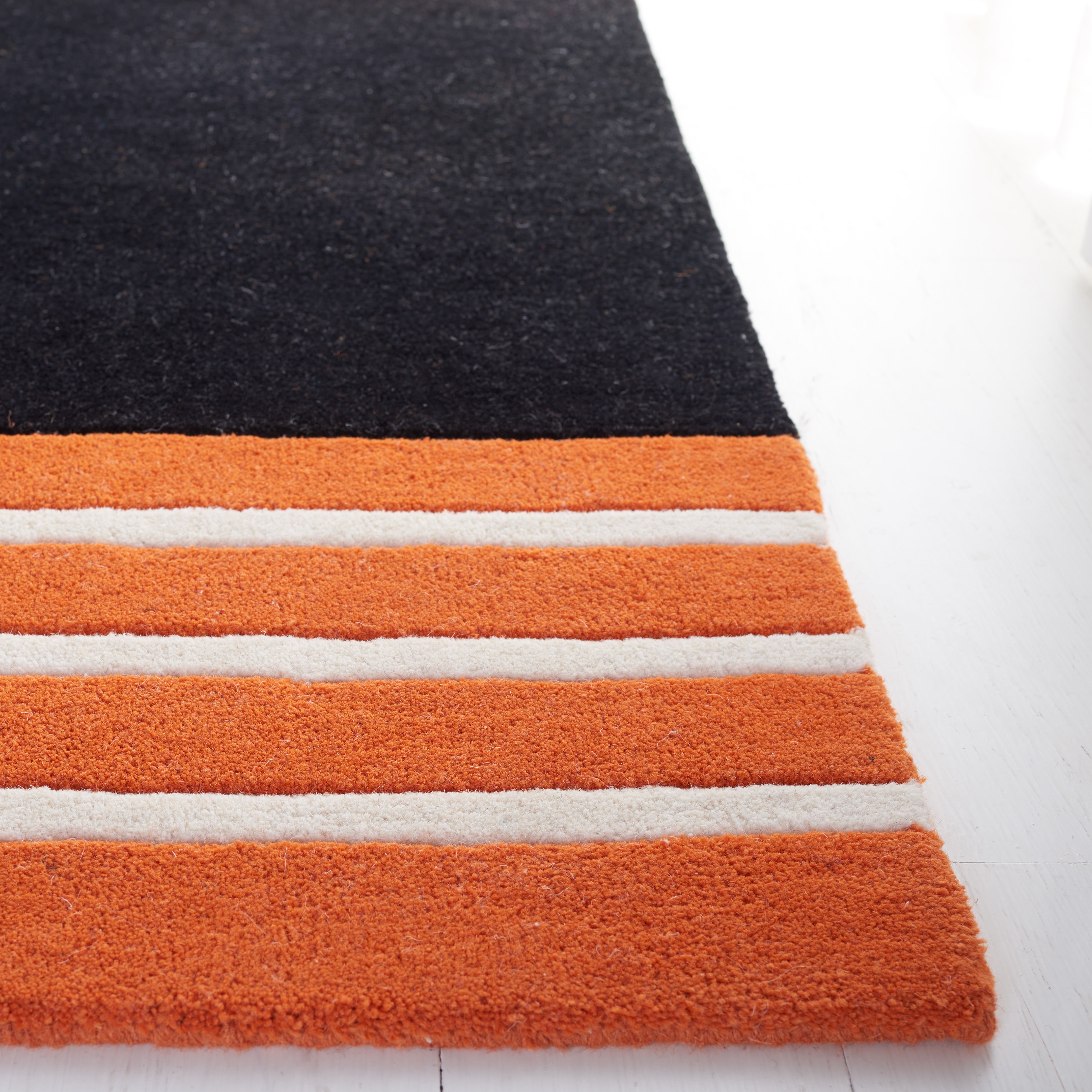 SAFAVIEH Rodeo Drive Kenneth Abstract Area Rug, Ivory/Rust, 4' x 6'