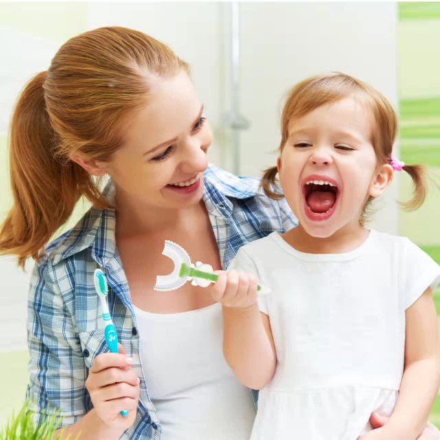 Cepillo de dientes en forma de U para niños, paquete de 2, cepillo de dientes para niños de 6 a 12 años, cepillo de dientes manual para toda la boca con mango de cerdo lindo para niños, cepillo de dientes suave en forma de U 360 para limpieza bucal de niños pequeños, (azul + verde) brillar Electrónica
