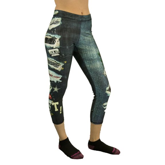 TEREZ Women's Capri Performance Leggings, Ripped Jeans, Medium