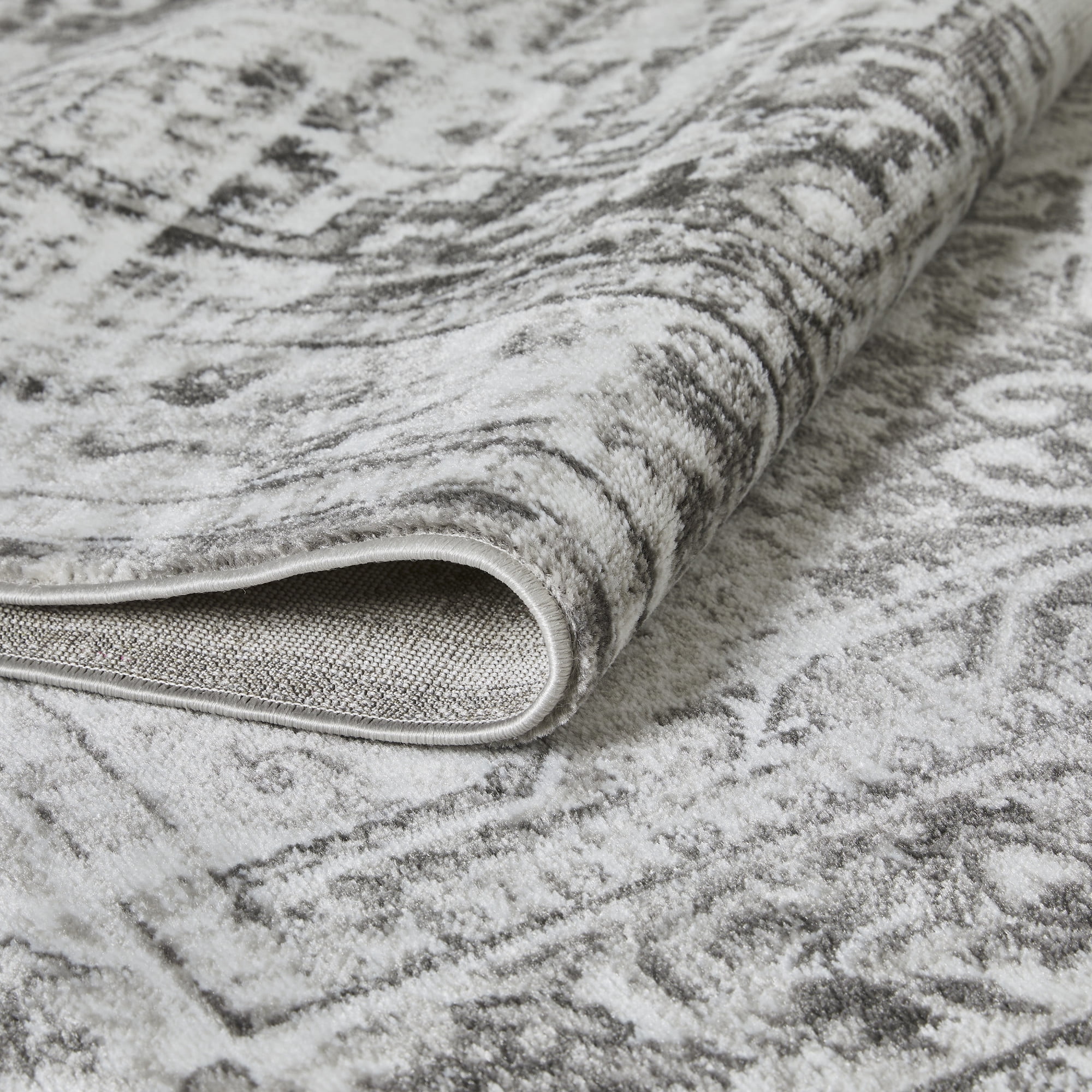 Loomaknoti Rhane Aliziaz 4' x 6' Ivory Oriental Indoor Polypropylene Area rug