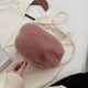 thumbnail image 4 of Bolso bandolera de felpa con cadena de perlas para teléfono móvil, pequeño bolso de hombro rosa, 4 of 6