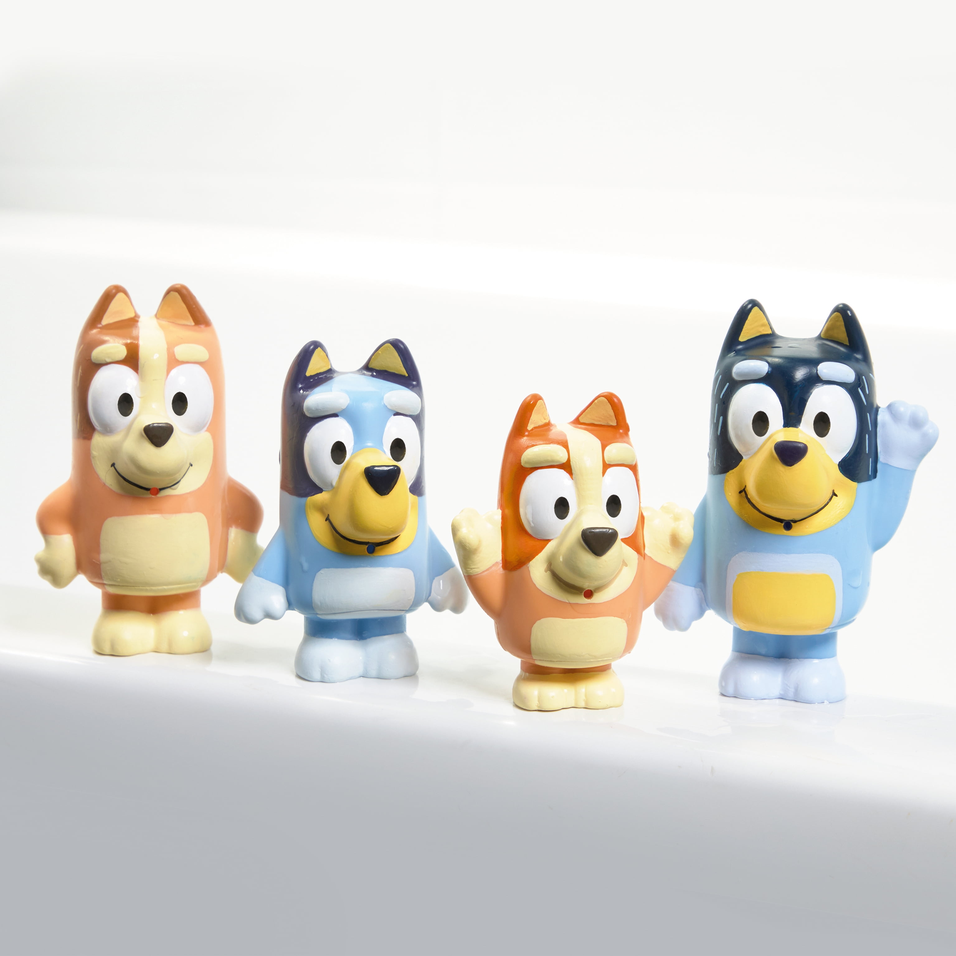 TOMY Toomies Bluey Family Bath Squirters – Toddler Water Toys, 18 months and up