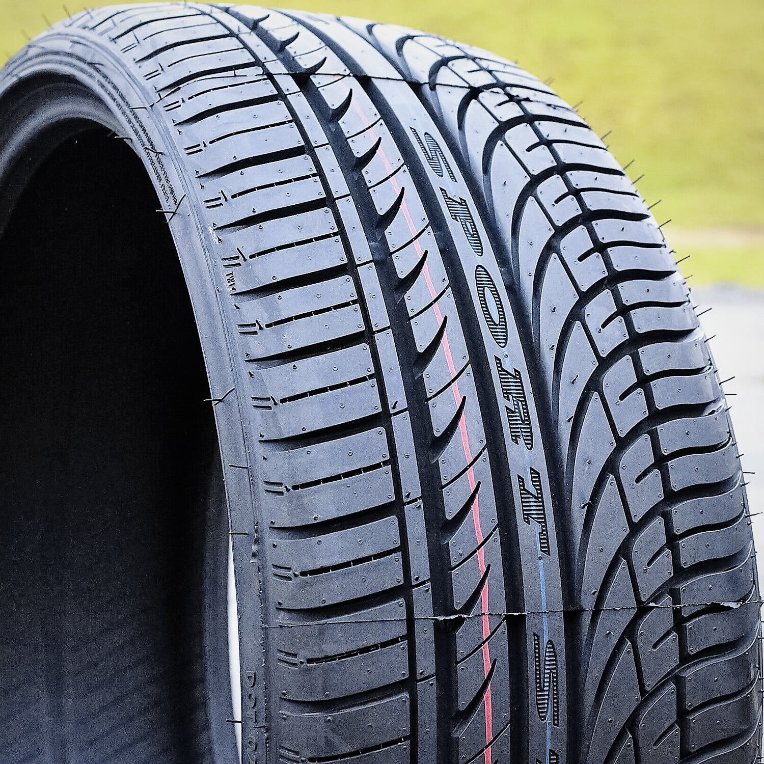 Fullway HP108 295/30R24 105V Extra Load Performance All-Season Sport Utility Vehicle One Tire