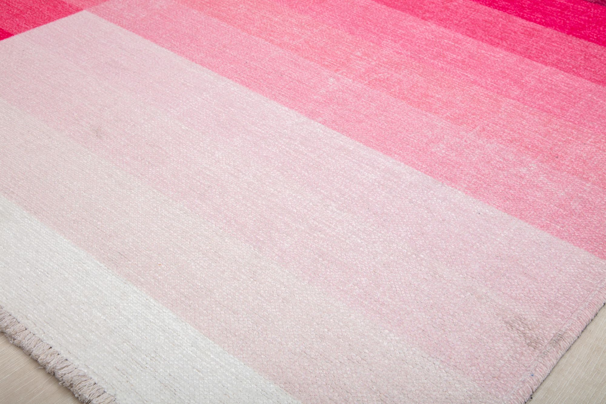 Elizabeth Sutton MI15B Tickled Pink Stripe Mordern Pink Area Rug, 2'7" x 4'