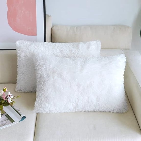 Eryueer Pack of 2 Faux Fur White Cushion Covers 50x70 cm Luxury Fluffy Decorative Fuzzy Rectangle Throw Pillow Case for Sofa Decor