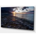 thumbnail image 2 of Gloomy Sea Coast au Lever du Soleil - Art Moderne sur Toile, 2 of 3