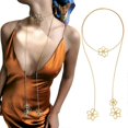 thumbnail image 2 of Collar de cadena larga con flores Yashi para mujer estilo hip hop dorado, 2 of 4