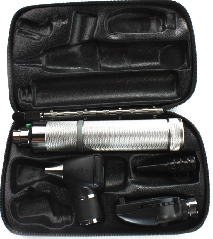 Welch Allyn Otoscope / Opthalmoscope 3.5v Diagnostic Set with Handle