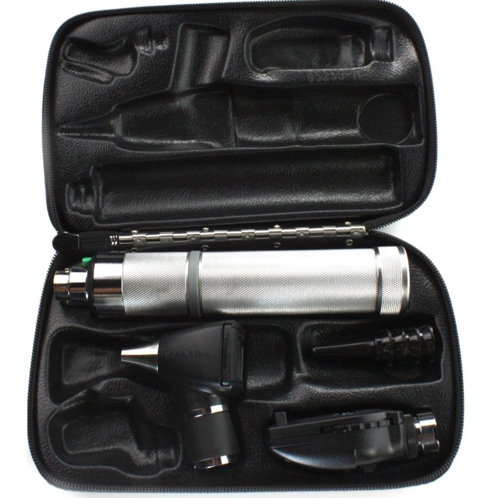 Welch Allyn Otoscope / Opthalmoscope 3.5v Diagnostic Set with Handle