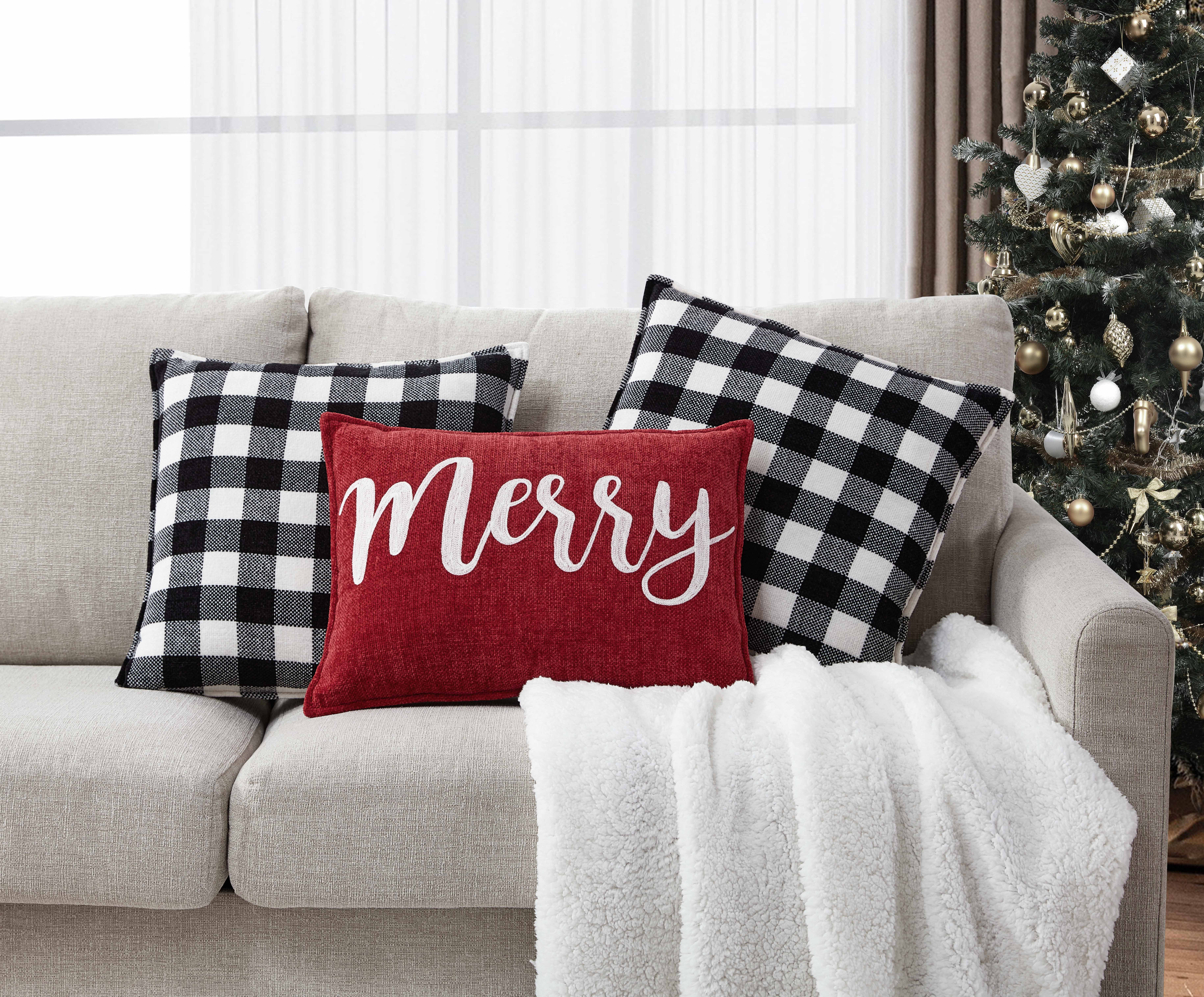 Merry Christmas Throw Pillow Multicolor 18x18 